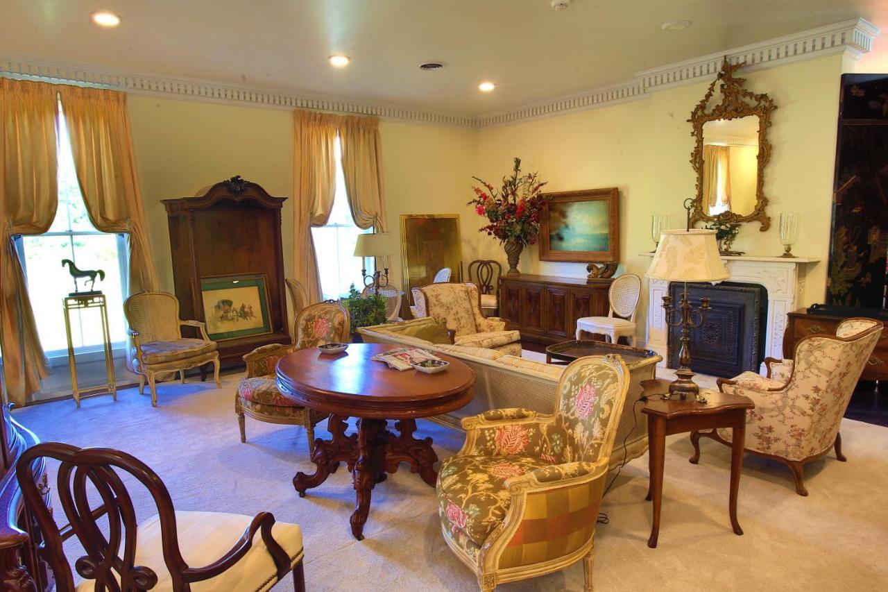 Inntiquity, A Country Inn Logansport Εξωτερικό φωτογραφία